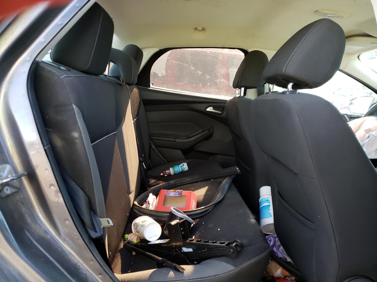 Photo 6 from auction – 2014 FORD FOCUS SE with VIN 1FADP3F2XEL247013