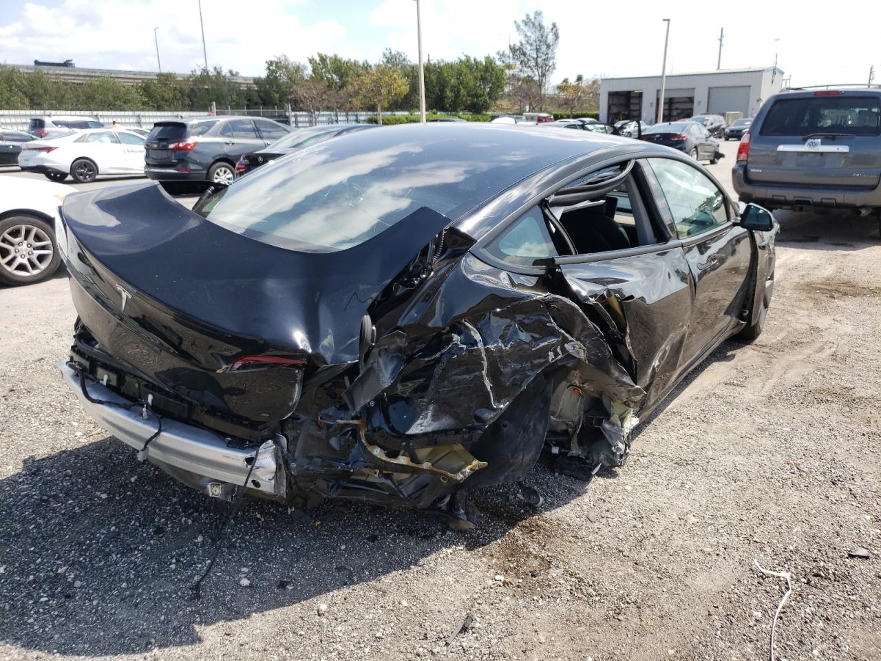 Photo 4 from auction – 2021 TESLA MODEL 3 with VIN 5YJ3E1EA9MF086907