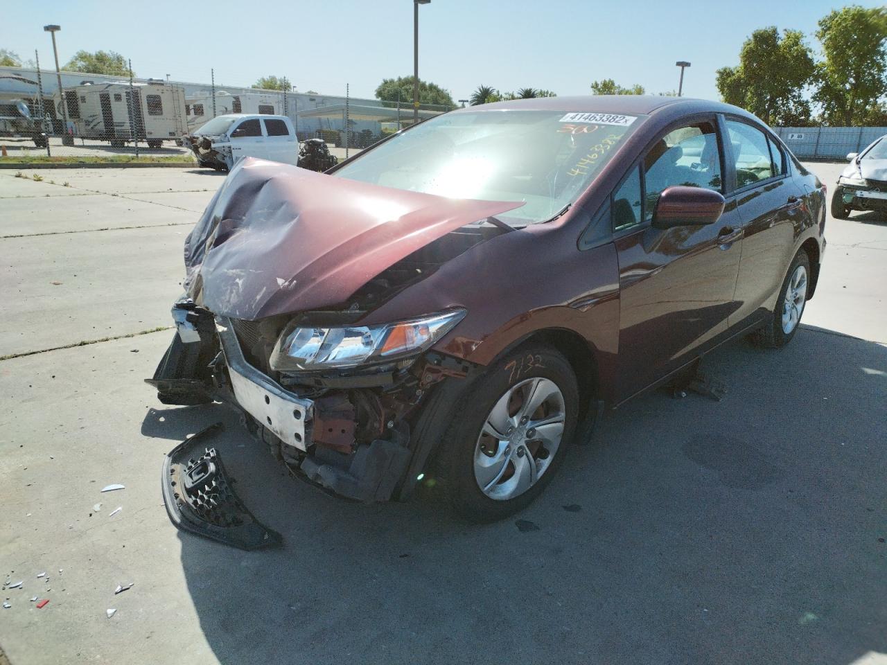 Photo 2 from auction – 2014 HONDA CIVIC LX with VIN 19XFB2F51EE253331