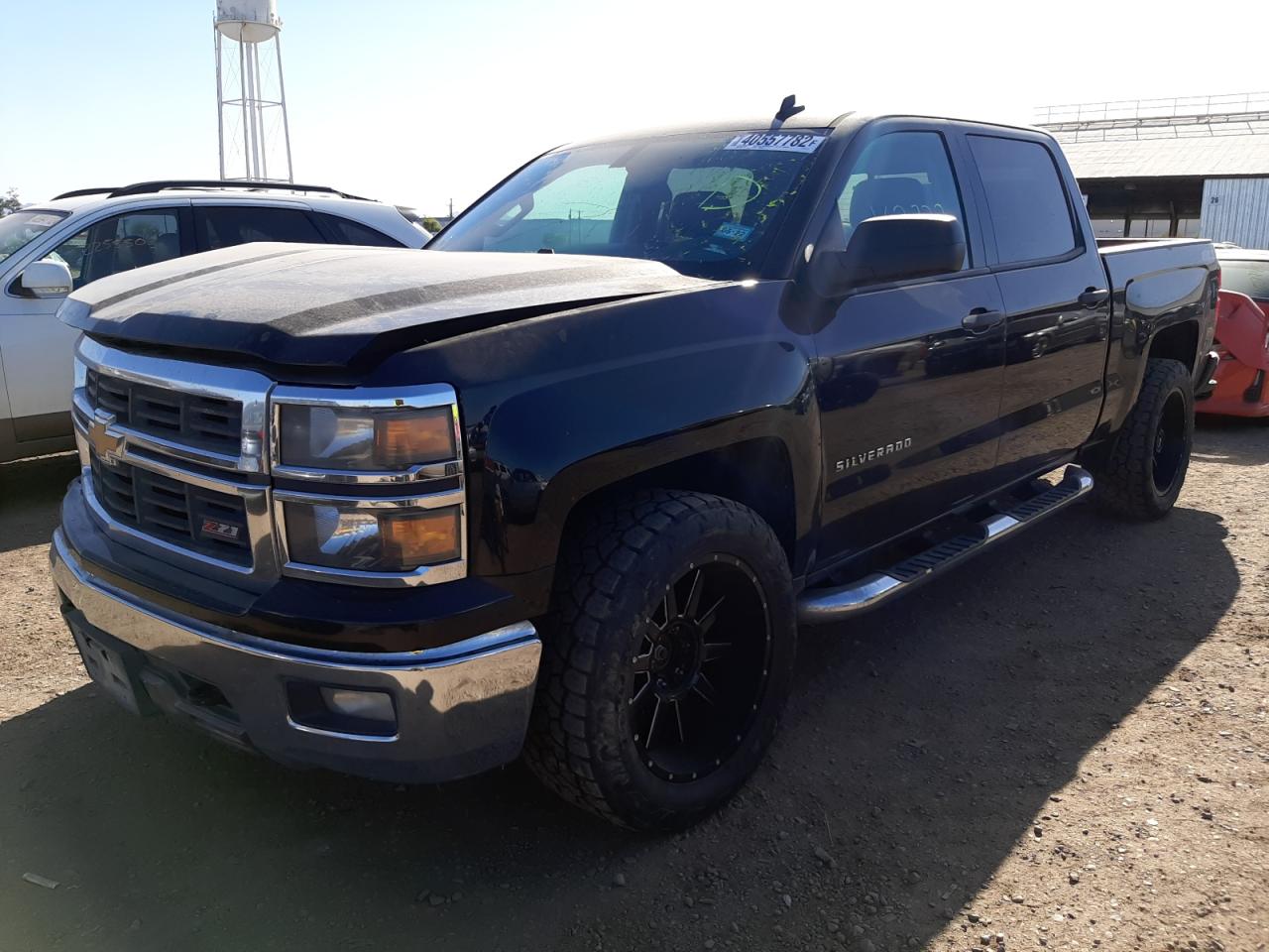 Photo 2 from auction – 2014 CHEVROLET silverado with VIN 3GCUKREC9EG527167