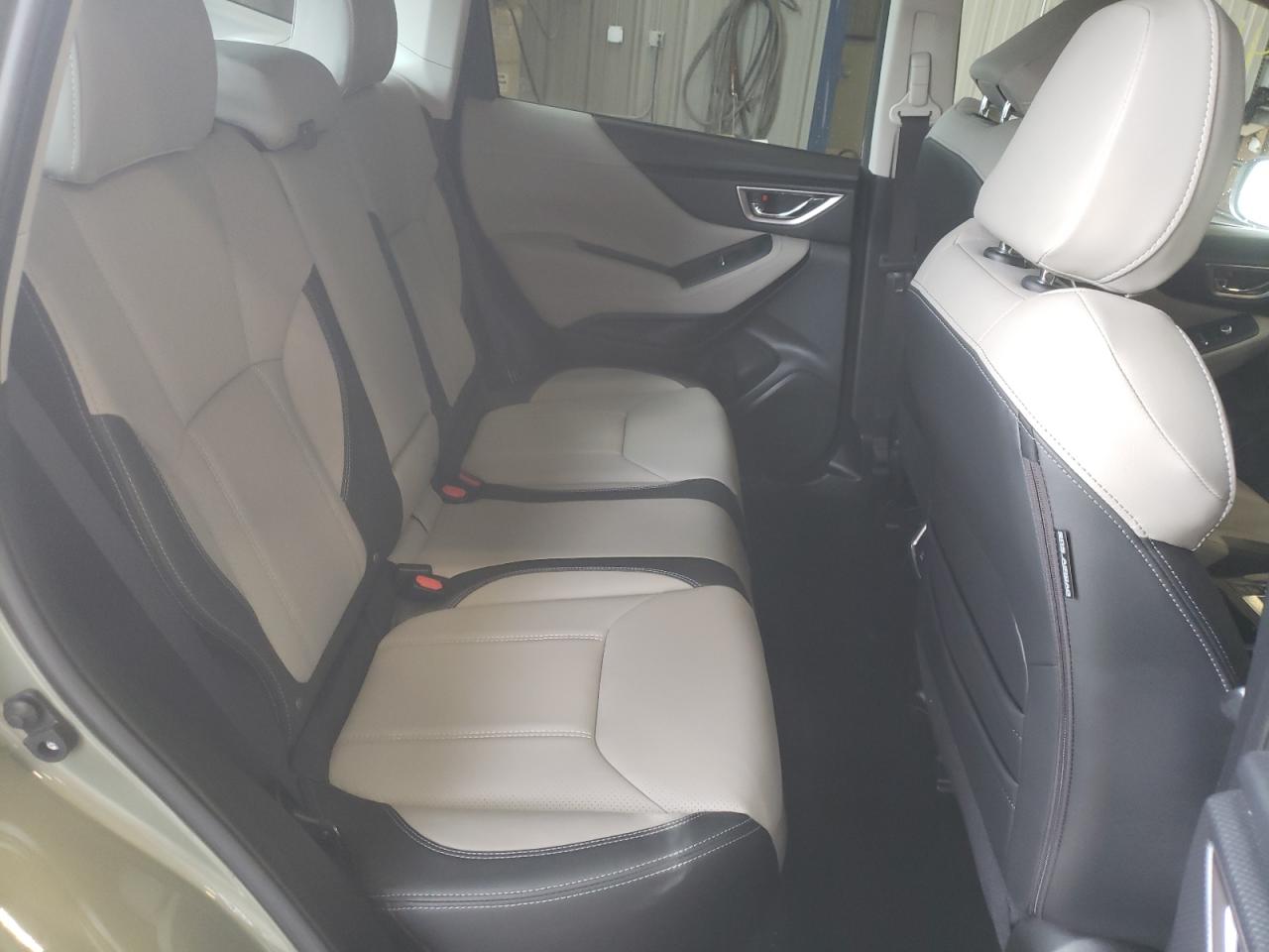 Photo 6 from auction – 2019 SUBARU FORESTER L with VIN JF2SKASC0KH404860
