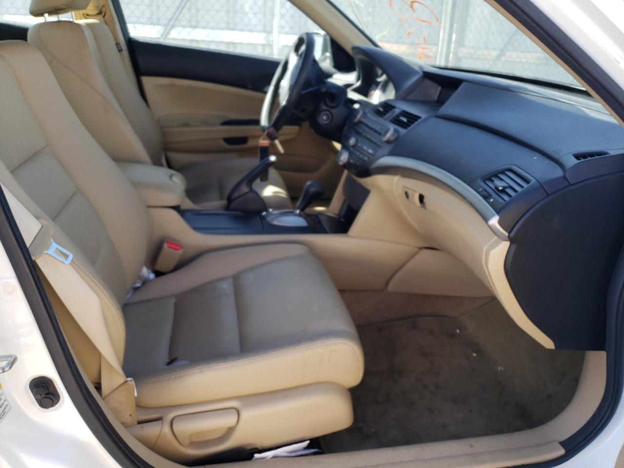 Photo 5 from auction – 2012 HONDA ACCORD SE with VIN 1HGCP2F69CA114918