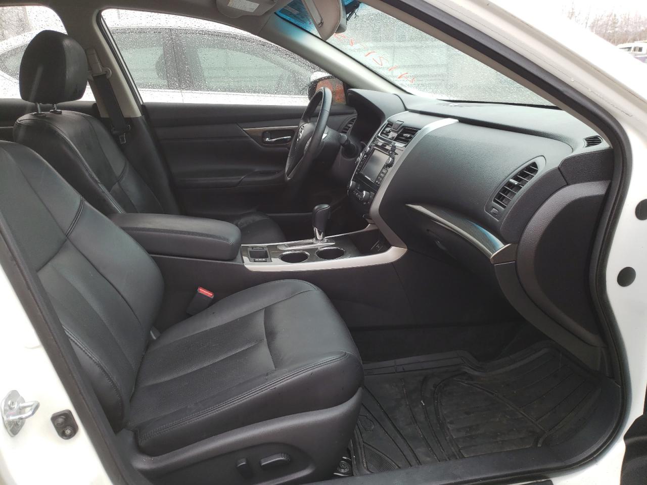 Photo 5 from auction – 2015 NISSAN ALTIMA 2.5 with VIN 1N4AL3AP0FN886136