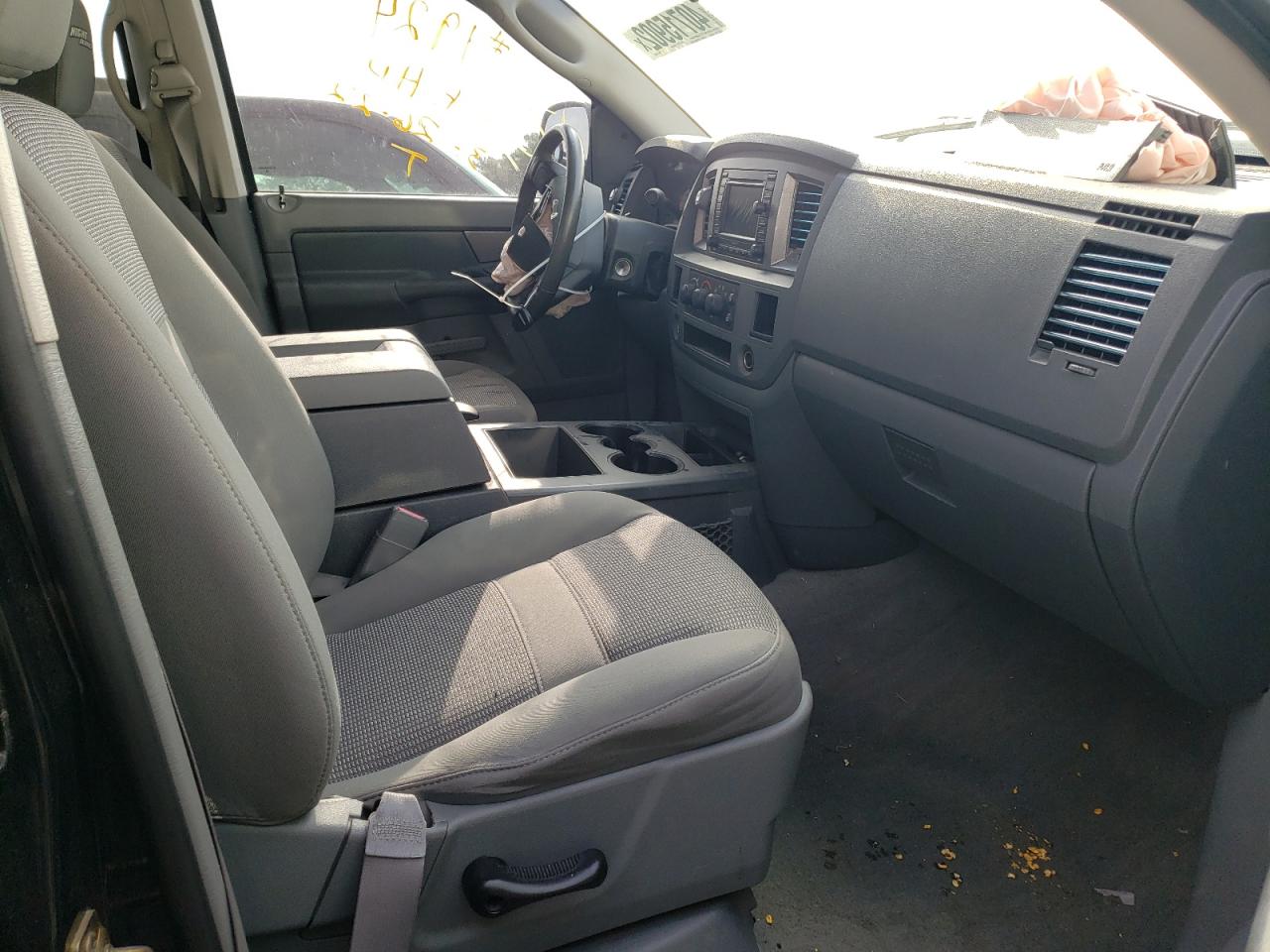 Photo 5 from auction – 2006 DODGE RAM 1500 S with VIN 1D7HA18266J183747