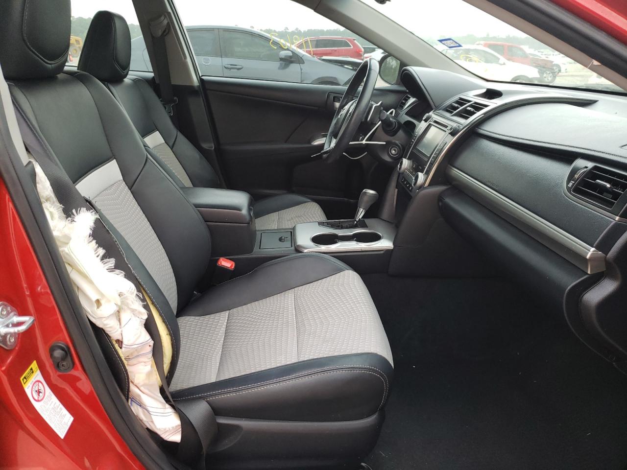 Photo 5 from auction – 2012 TOYOTA CAMRY BASE with VIN 4T1BF1FK4CU555984