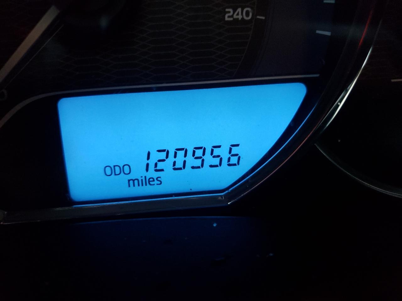 Photo 8 from auction – 2015 TOYOTA COROLLA L with VIN 2T1BURHE1FC280057