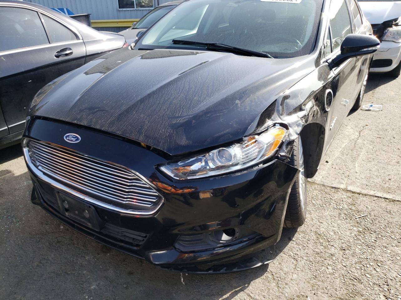 Photo 9 from auction – 2016 FORD FUSION SE with VIN 3FA6P0PU4GR206565