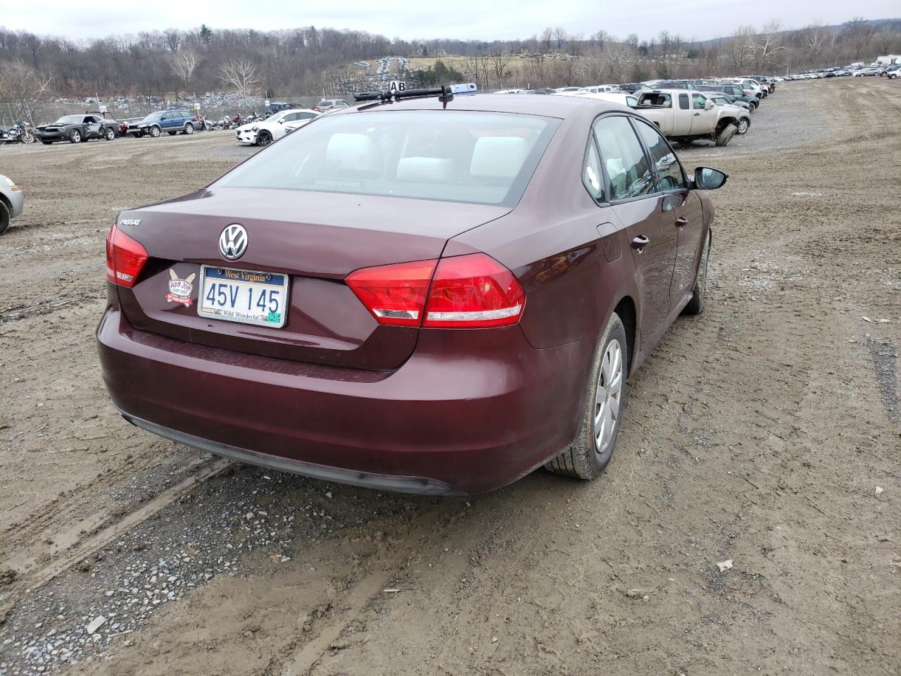 Photo 4 from auction – 2012 VOLKSWAGEN PASSAT S with VIN 1VWAP7A34CC086740