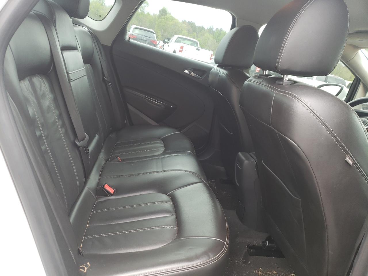 Zdjęcie 6 z aukcji – 2017 BUICK VERANO z VIN 1G4PS5SK6H4112130