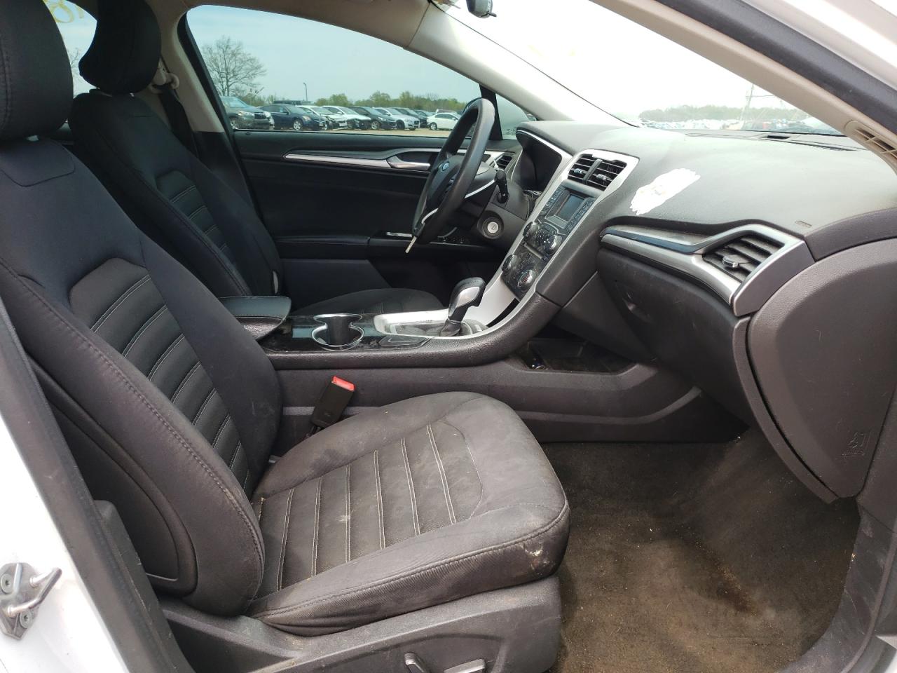 Photo 5 from auction – 2015 FORD FUSION SE with VIN 1FA6P0HD3F5125315