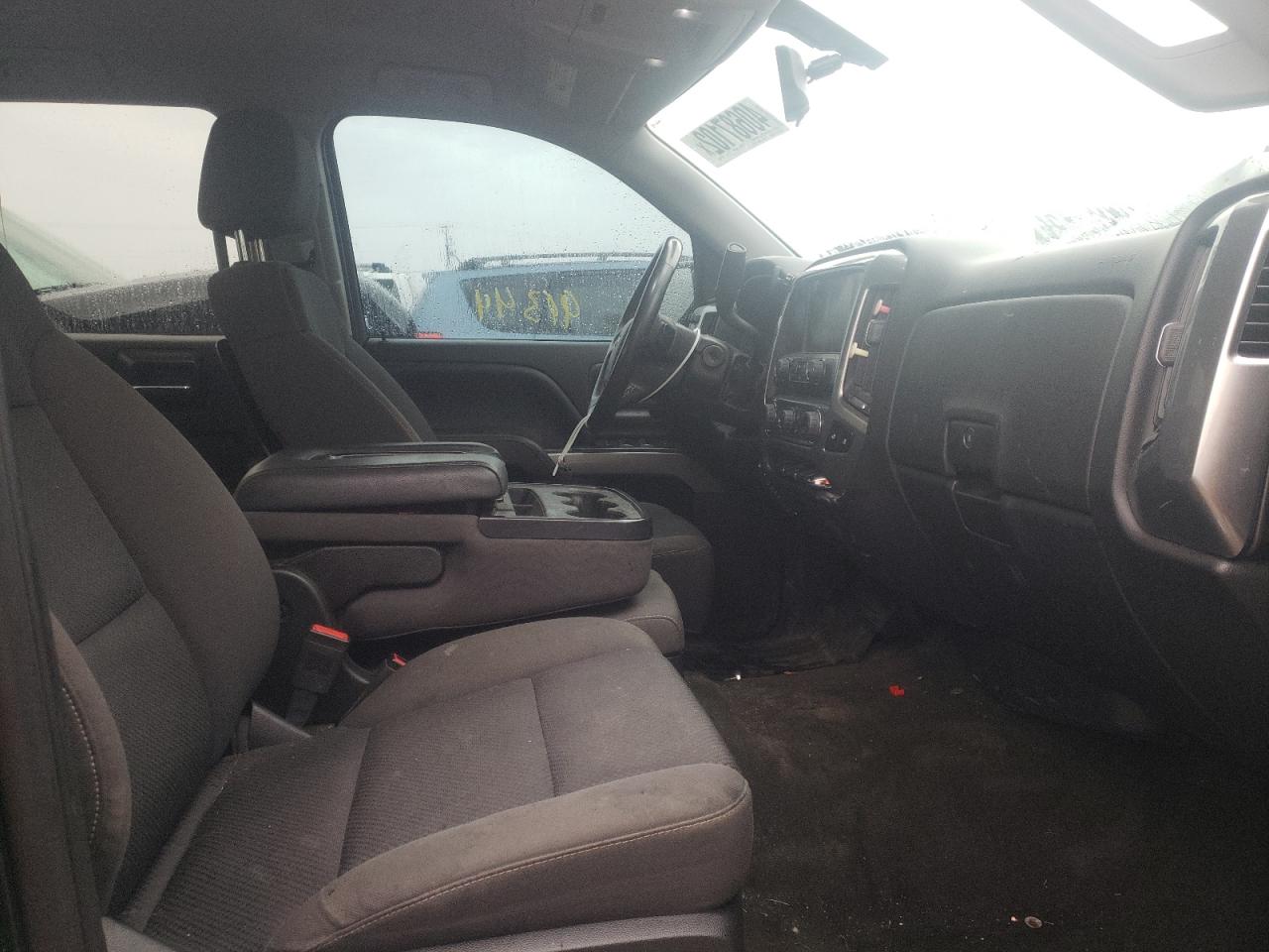 Photo 5 from auction – 2015 CHEVROLET SILVERADO with VIN 3GCUKREC5FG537485