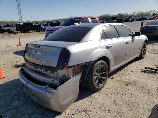 Photo 4 from auction – 2016 CHRYSLER 300 LIMITE with VIN 2C3CCAAG0GH238219