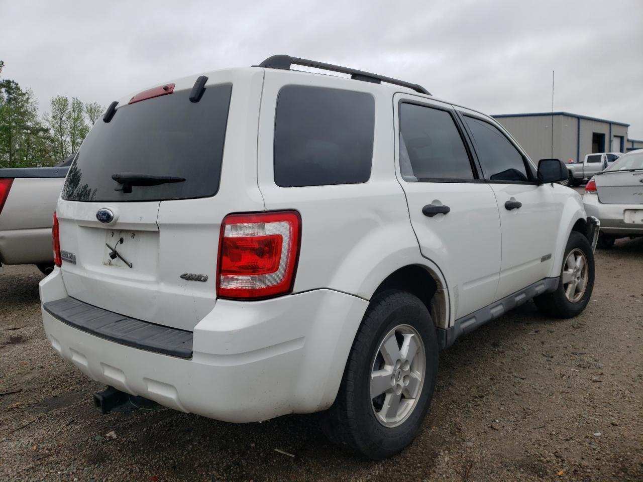 Photo 4 from auction – 2008 FORD ESCAPE XLT with VIN 1FMCU93Z58KB25619