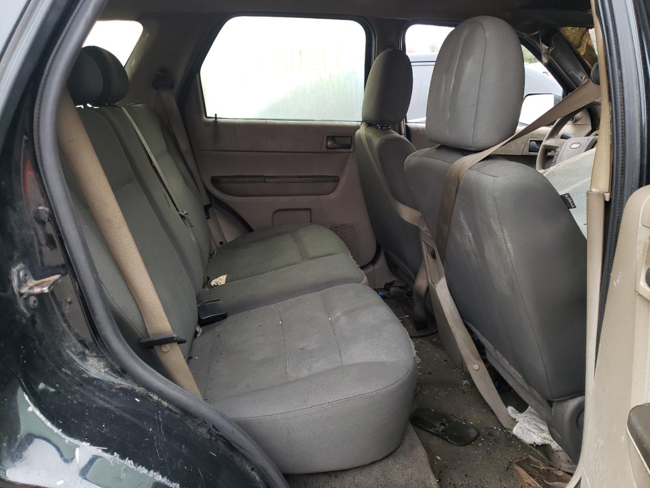 Photo 6 from auction – 2009 FORD ESCAPE XLS with VIN 1FMCU02729KA21764