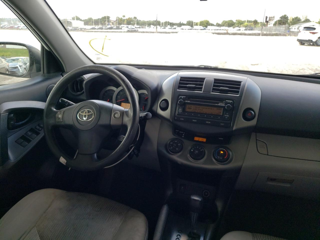 Photo 9 from auction – 2012 TOYOTA RAV4 with VIN 2T3ZF4DV8CW153292