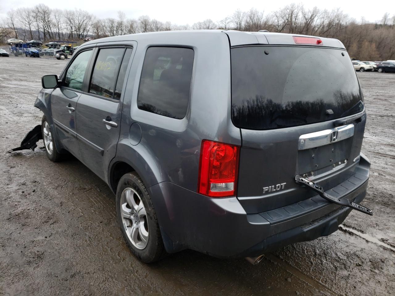 Photo 3 from auction – 2013 HONDA PILOT EXL with VIN 5FNYF4H66DB018222