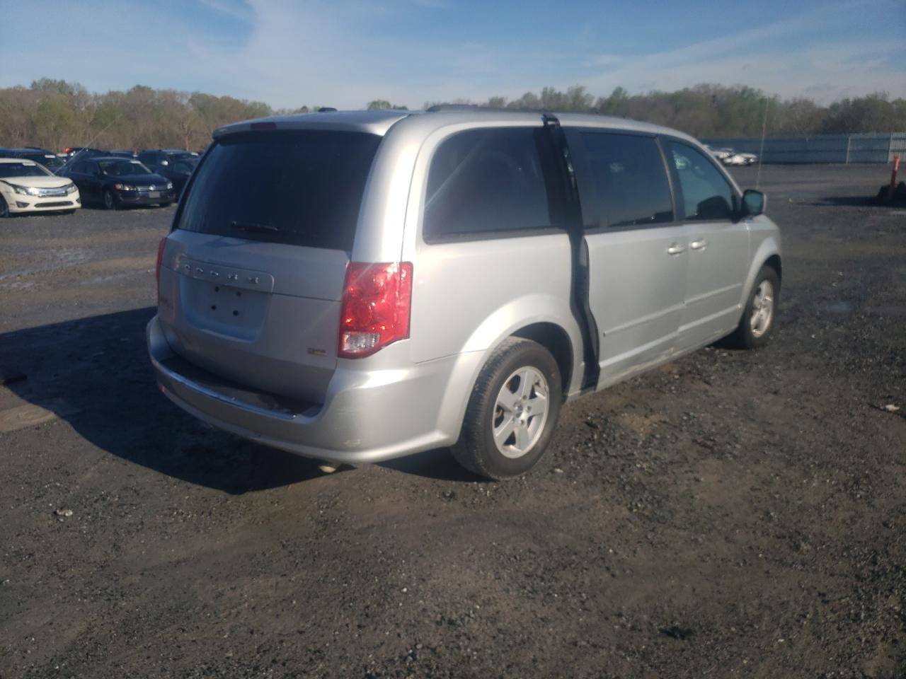 Photo 4 from auction – 2011 DODGE GRAND CARA with VIN 2D4RN3DG1BR601172
