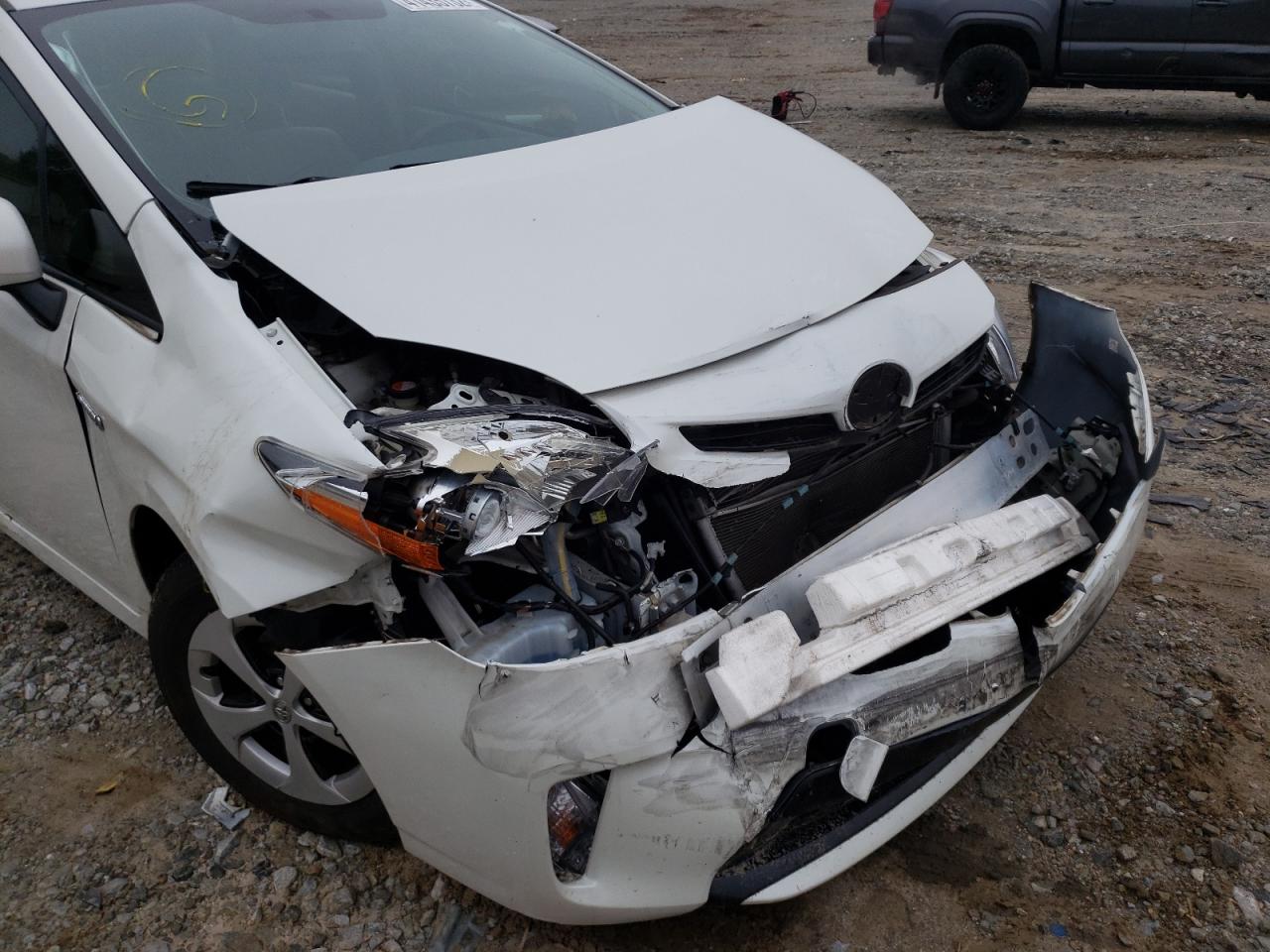 Photo 9 from auction – 2015 TOYOTA PRIUS with VIN JTDKN3DU3F1923326