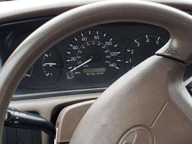 Photo 8 from auction – 2001 TOYOTA CAMRY with VIN 4T1BG22K31U039766