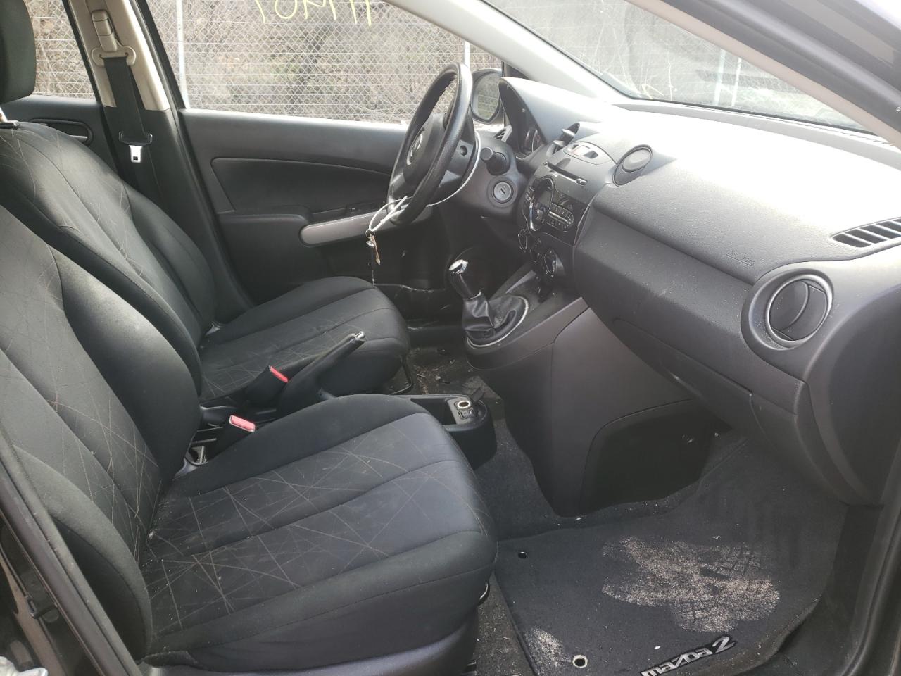 Photo 5 from auction – 2014 MAZDA MAZDA2 SPO with VIN JM1DE1KYXE0175715