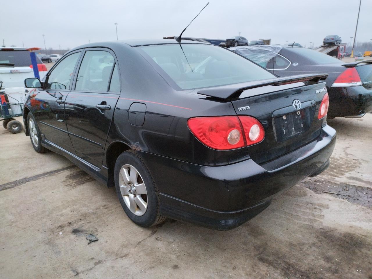 Photo 3 from auction – 2005 TOYOTA COROLLA CE with VIN 1NXBR32E85Z432842