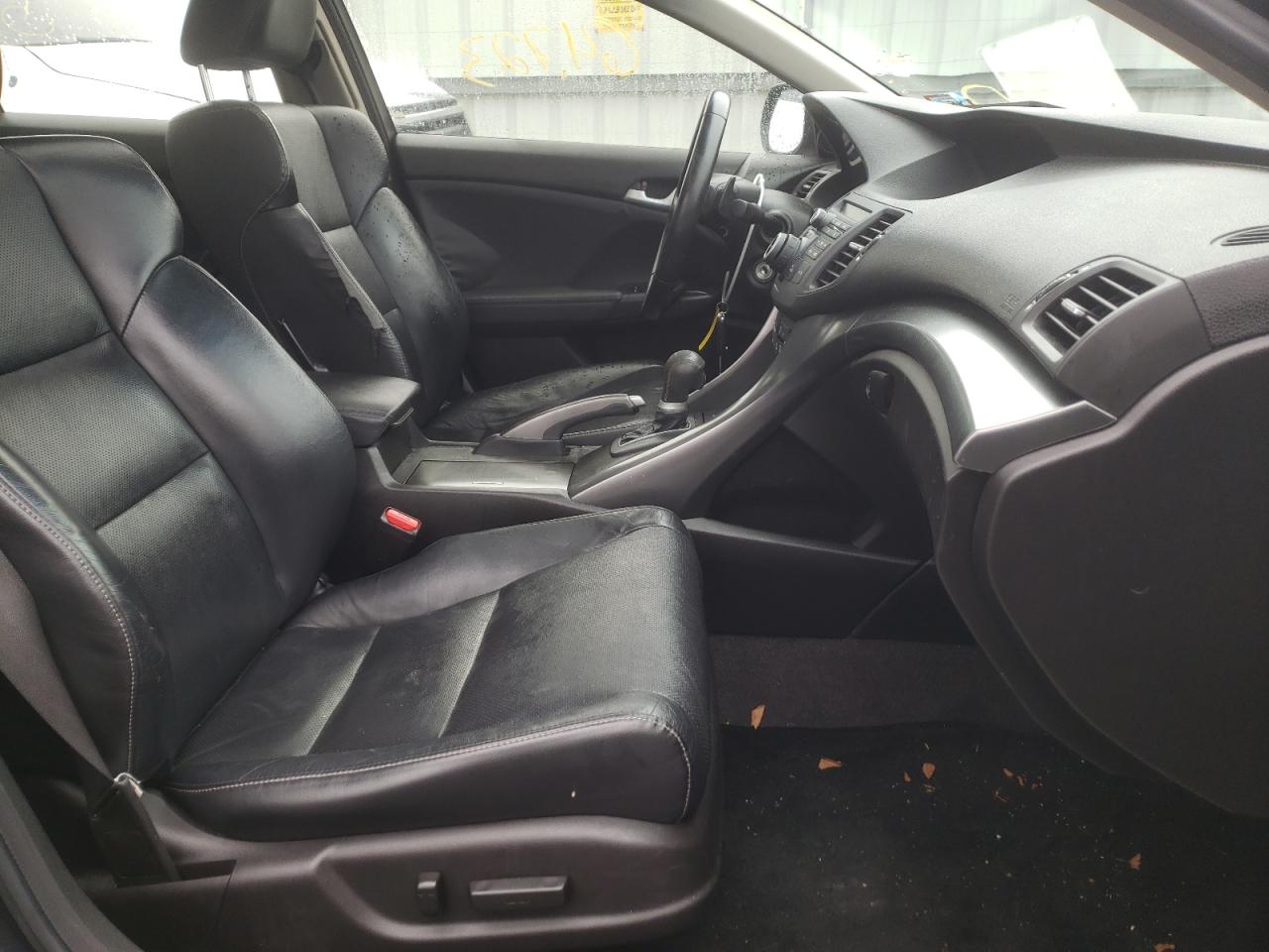 Photo 5 from auction – 2013 ACURA TSX TECH with VIN JH4CU2F61DC011097