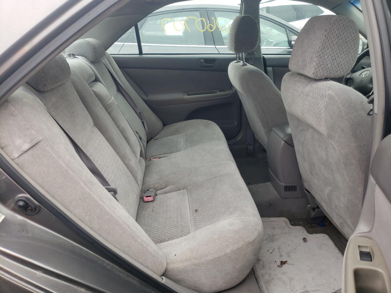 Photo 6 from auction – 2003 TOYOTA CAMRY LE with VIN 4T1BE32K03U645153