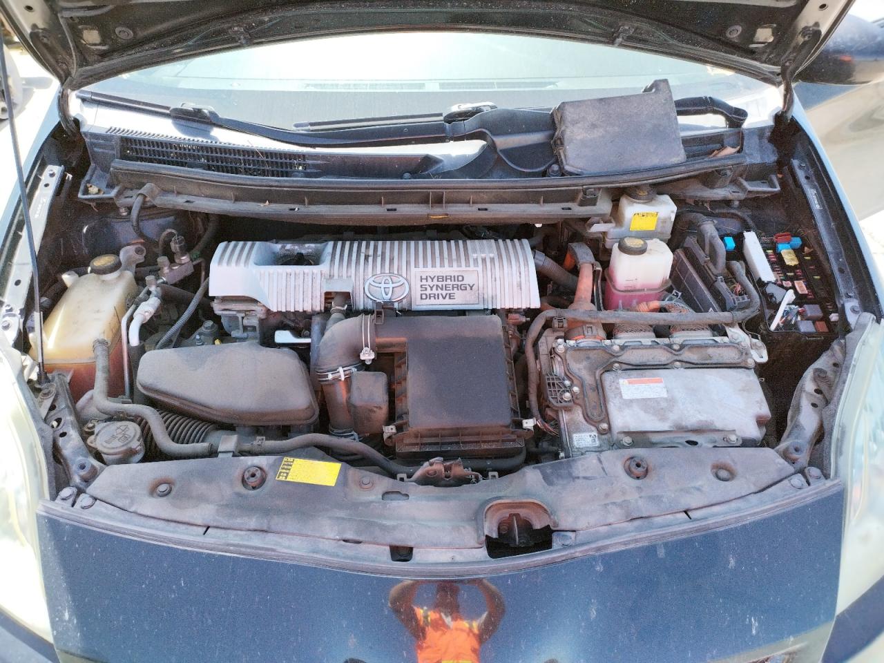 Photo 7 from auction – 2011 TOYOTA PRIUS with VIN JTDKN3DU3B1469332