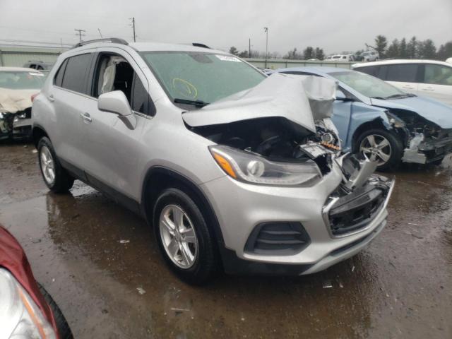 CHEVROLET TRAX 1LT 2018 with VIN KL7CJPSB4JB705615 - Photo from auction