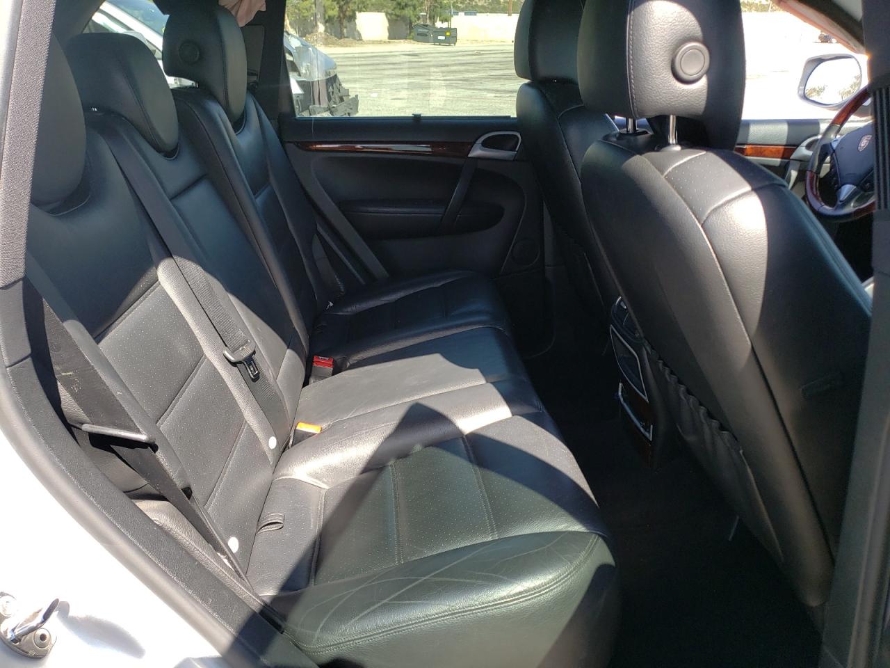 Photo 6 from auction – 2009 PORSCHE CAYENNE with VIN WP1AA29P99LA06693