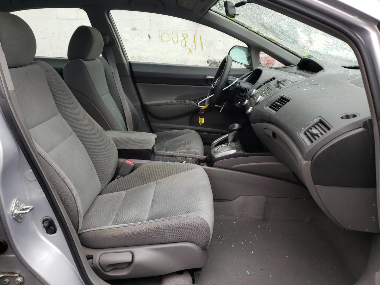 Photo 5 from auction – 2011 HONDA CIVIC LX with VIN 2HGFA1F54BH536840