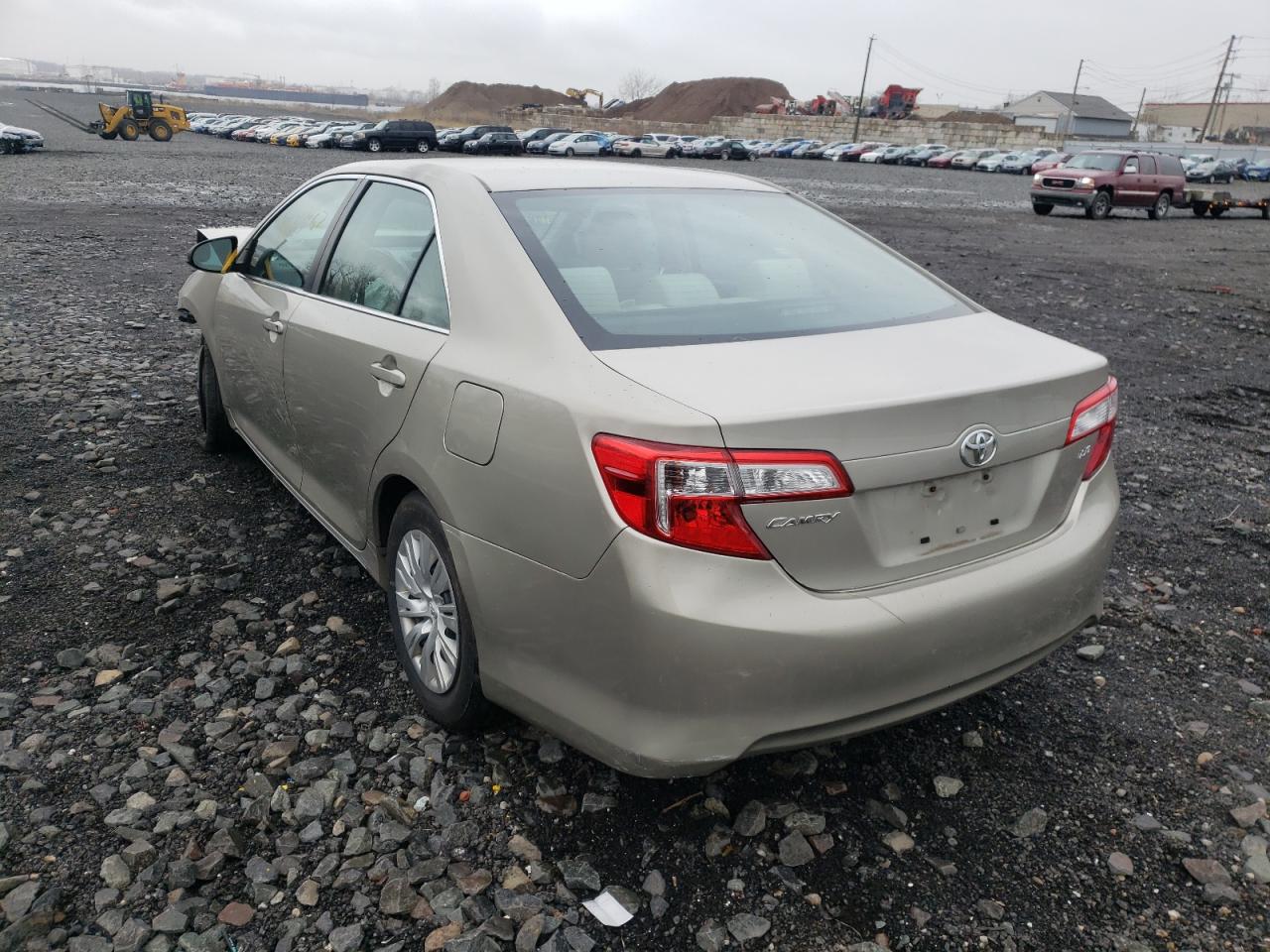Photo 3 from auction – 2013 TOYOTA CAMRY L with VIN 4T1BF1FK6DU220629