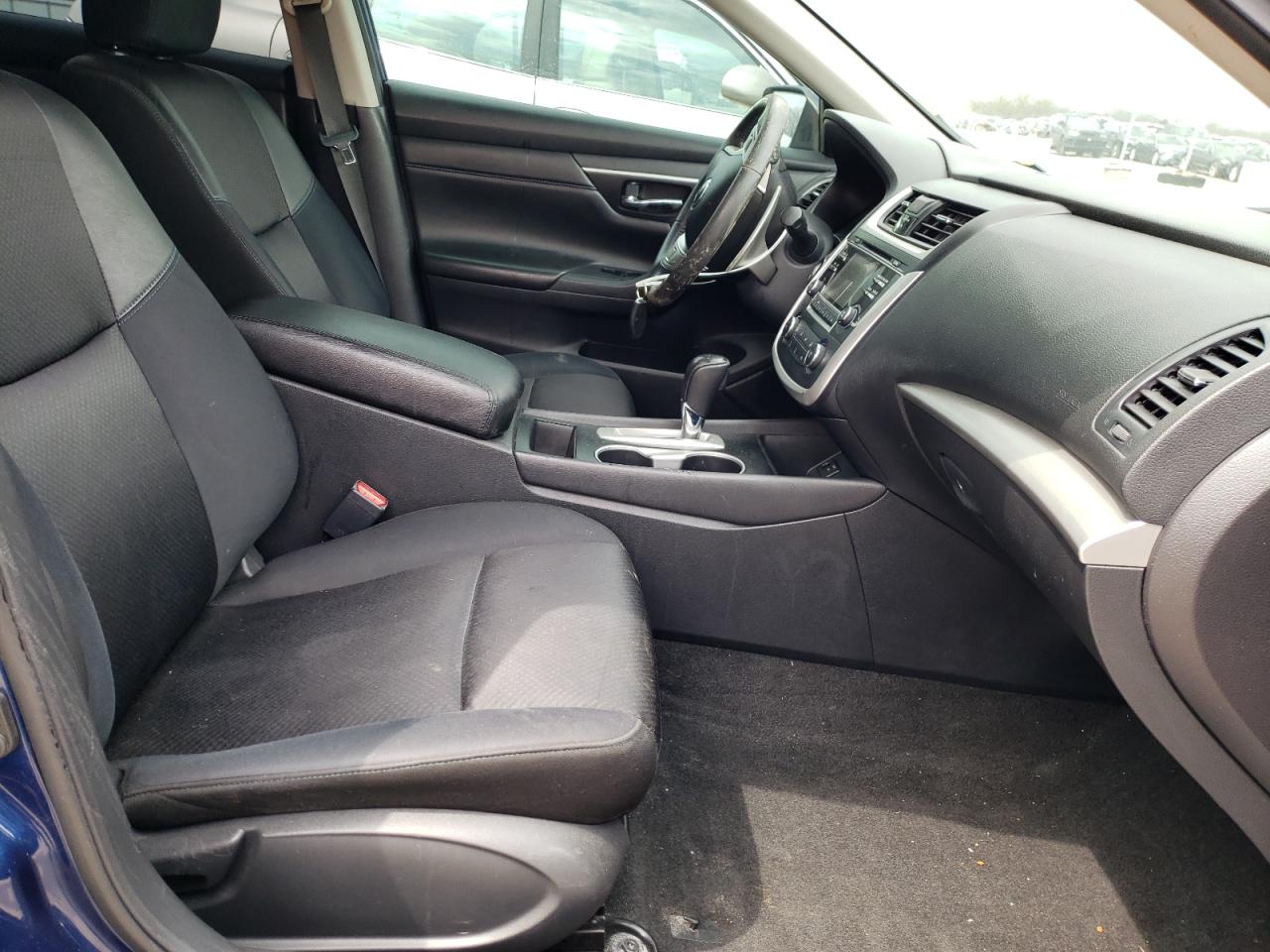 Photo 5 from auction – 2016 NISSAN ALTIMA 2.5 with VIN 1N4AL3AP2GC218206
