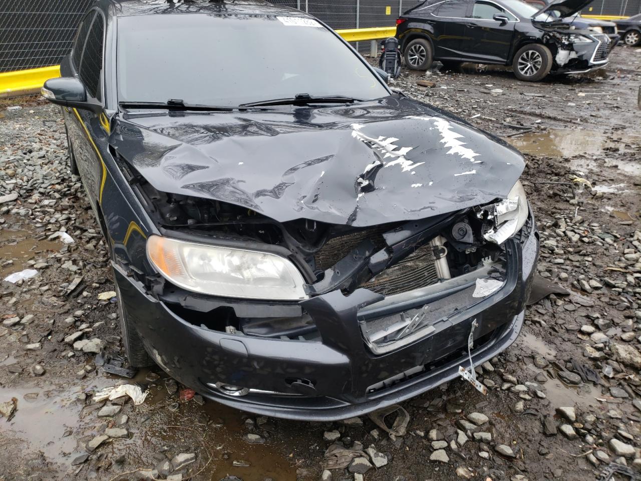 Photo 9 from auction – 2010 VOLVO S80 3.2 with VIN YV1960AS5A1131193