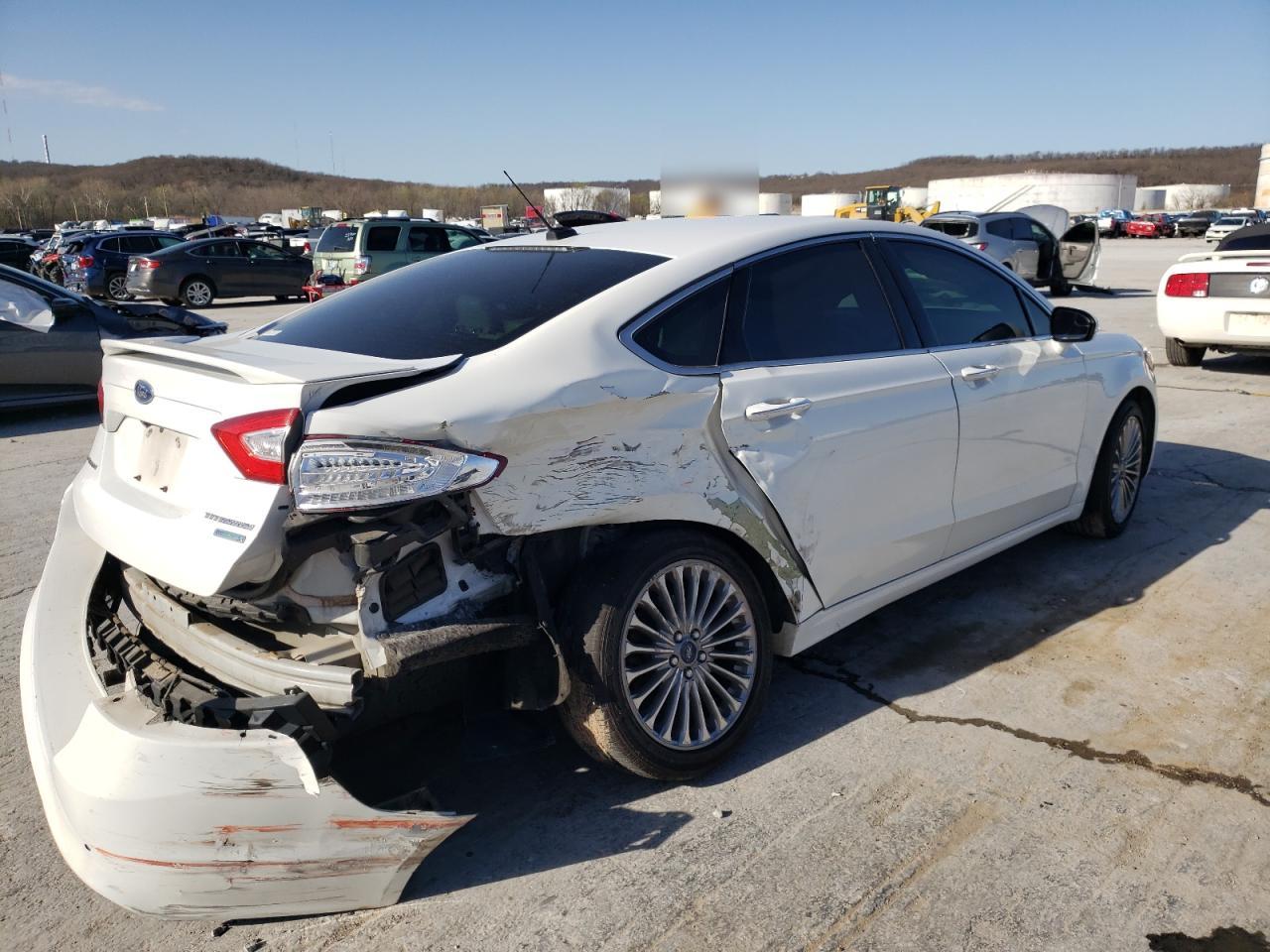 Photo 4 from auction – 2015 FORD FUSION TIT with VIN 3FA6P0K98FR129846