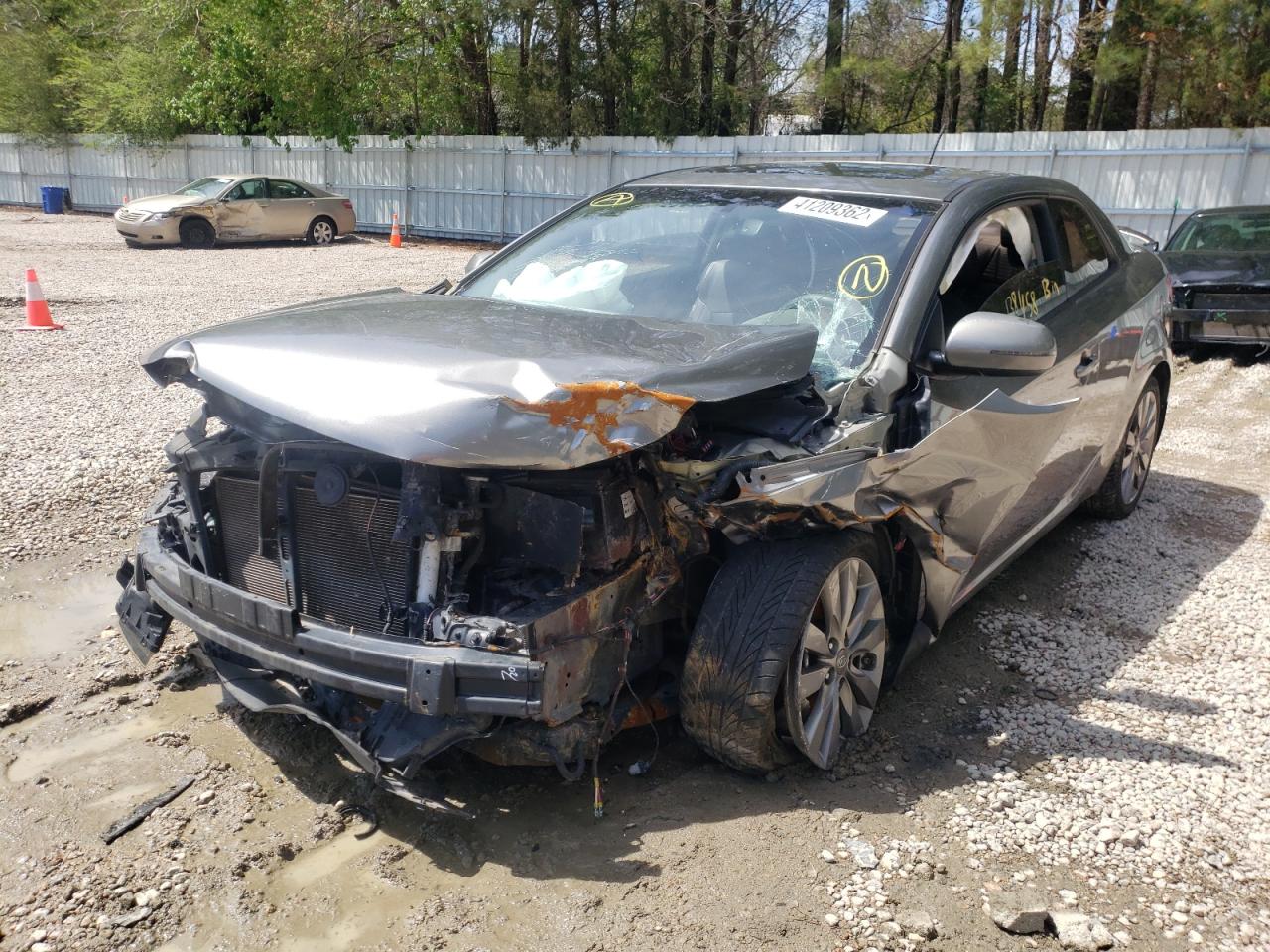 Photo 2 from auction – 2012 KIA FORTE SX with VIN KNAFW6A31C5572252