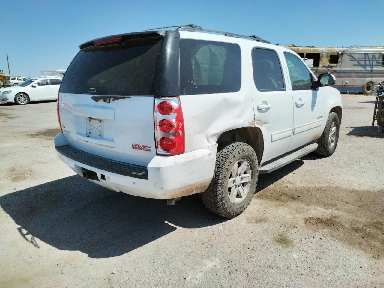 Photo 4 from auction – 2010 GMC YUKON SLE with VIN 1GKUCAE02AR286538