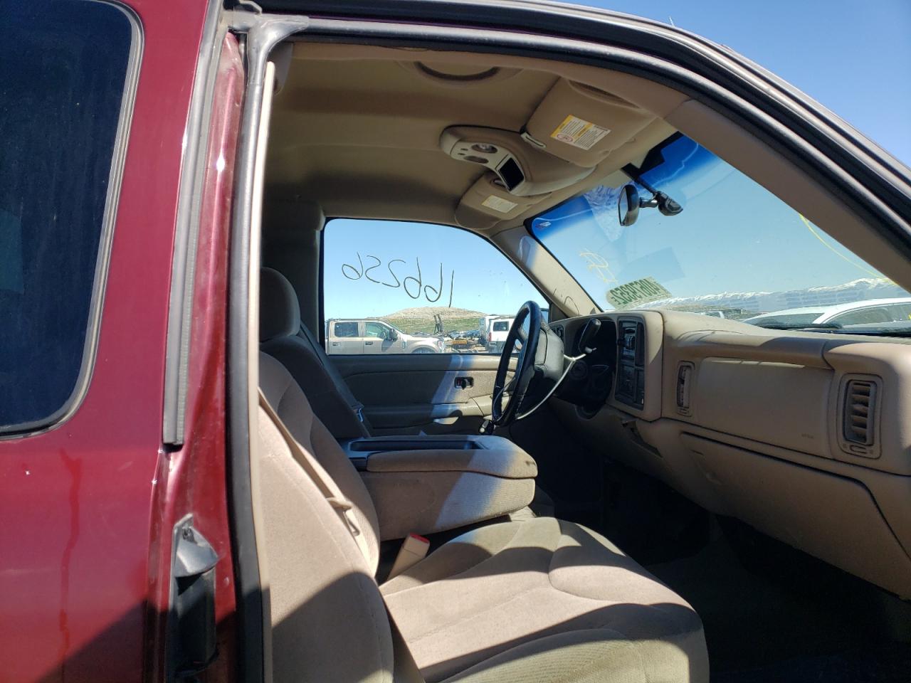 Photo 5 from auction – 2002 GMC NEW SIERRA with VIN 2GTEK19T621273003