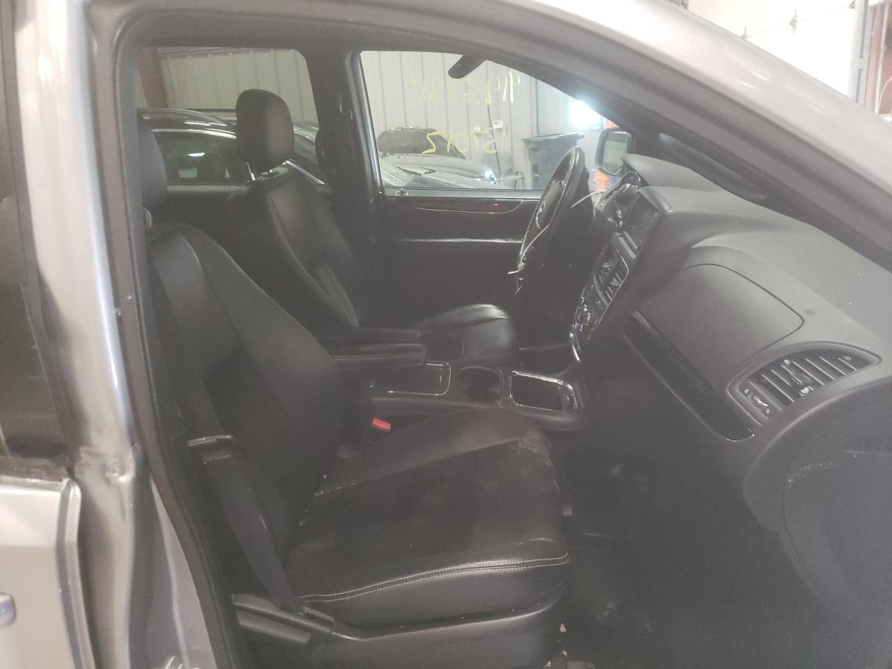 Photo 5 from auction – 2016 DODGE GRAND CARA with VIN 2C4RDGCG5GR316586