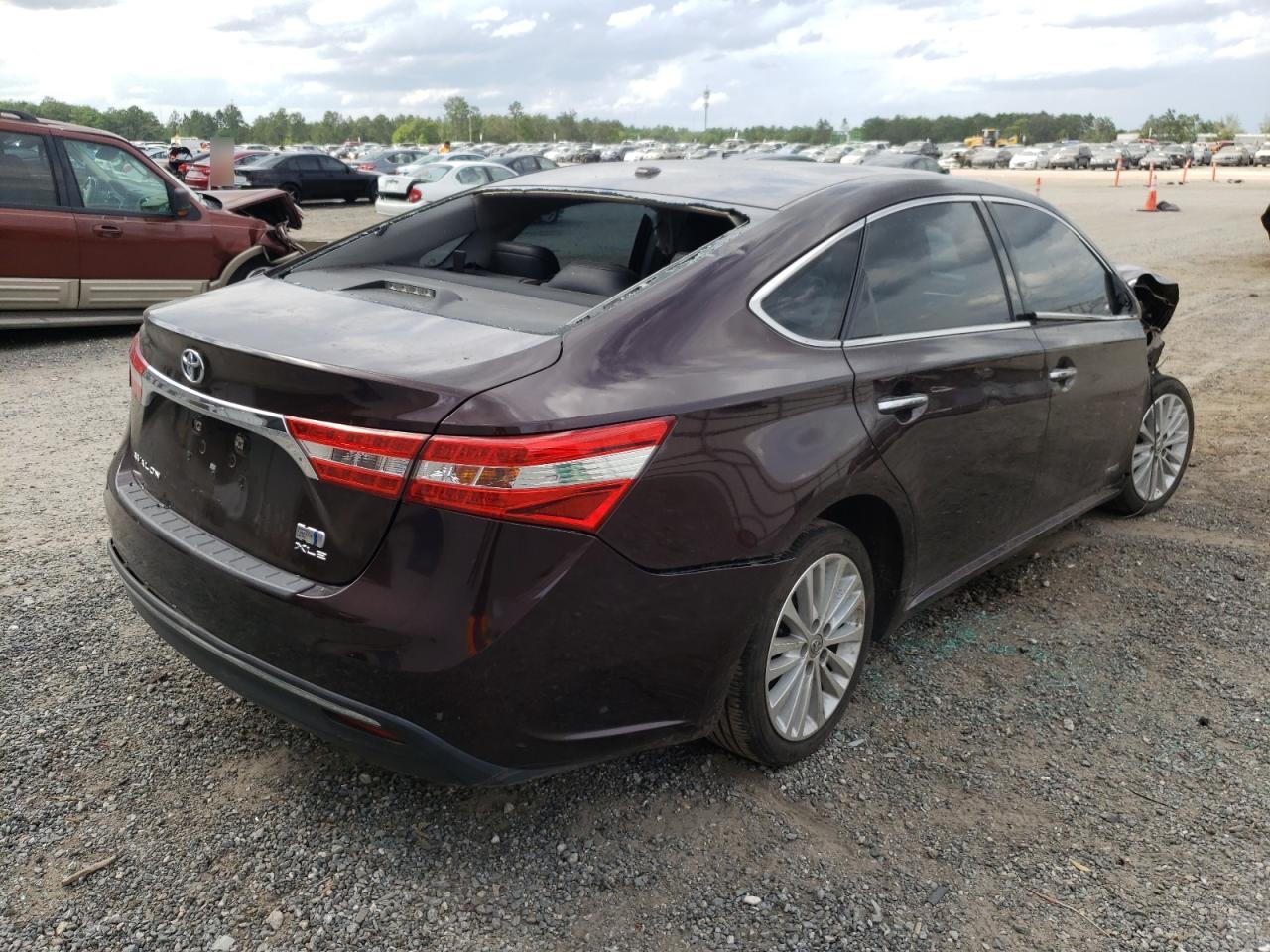 Photo 4 from auction – 2014 TOYOTA AVALON HYB with VIN 4T1BD1EB5EU030068