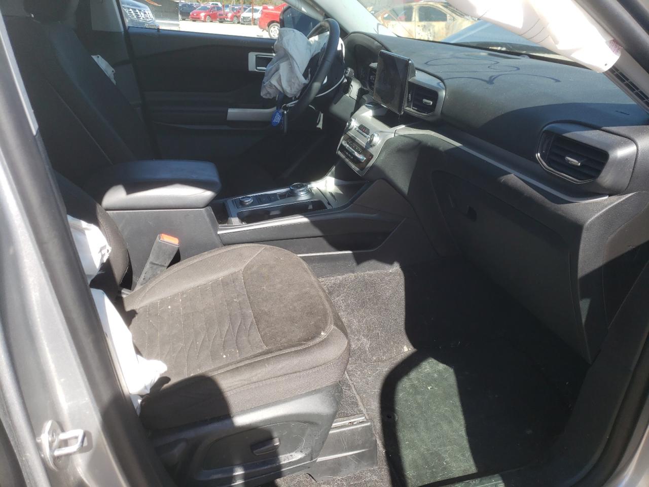 Photo 5 from auction – 2020 FORD EXPLORER X with VIN 1FMSK8DH0LGD16541