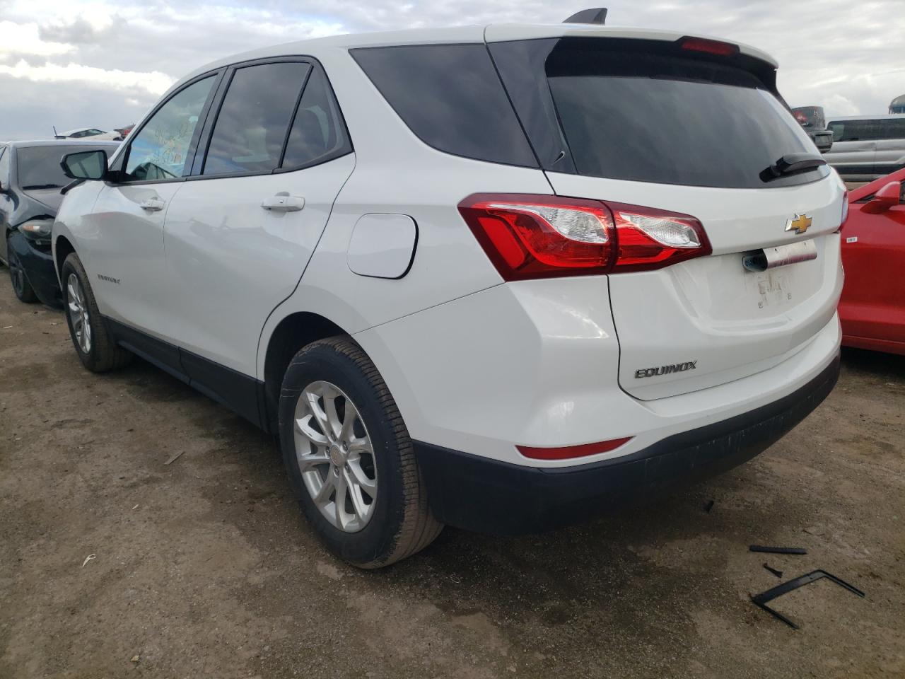Photo 3 from auction – 2019 CHEVROLET EQUINOX LS with VIN 2GNAXHEV2K6121648