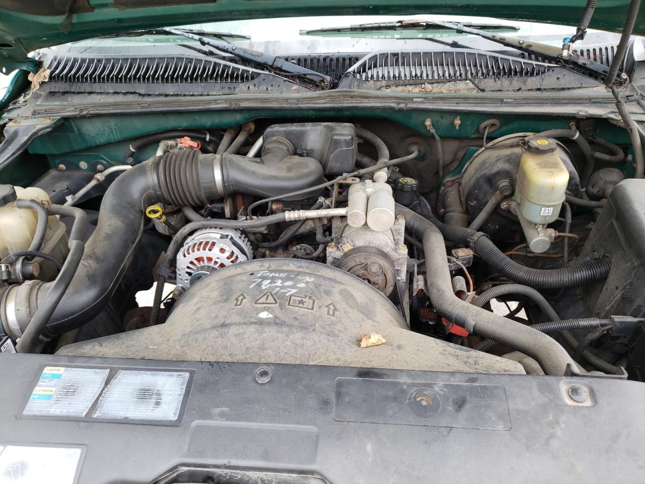 Photo 7 from auction – 2002 CHEVROLET SILVERADO with VIN 1GCEC14W32Z229949