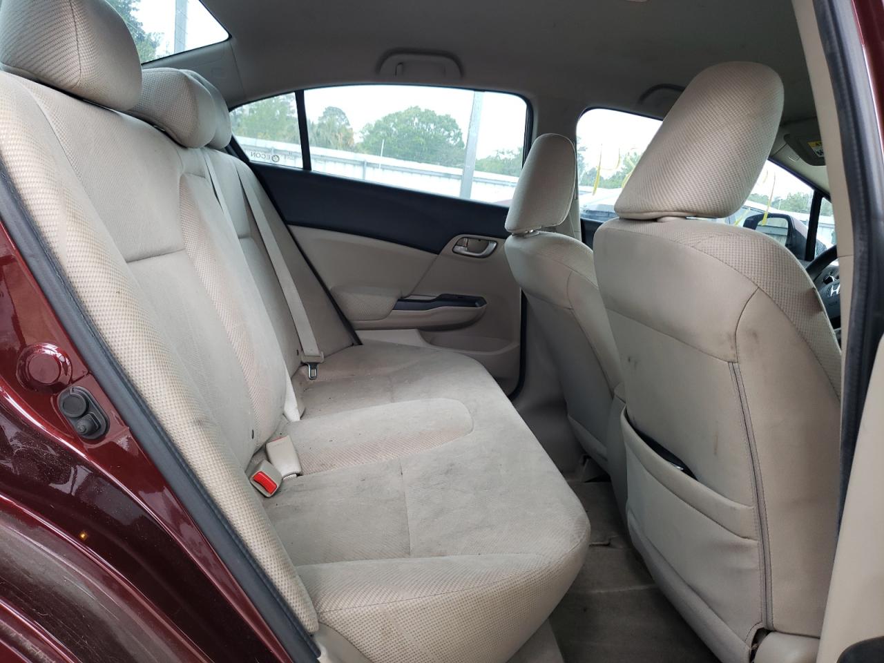 Photo 6 from auction – 2012 HONDA CIVIC LX with VIN 19XFB2F50CE102204