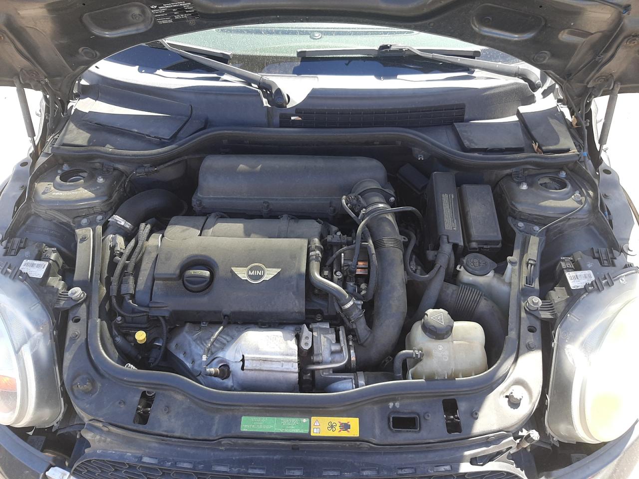 صورة رقم 7 من المزاد - 2011 MINI COOPER S C مع VIN WMWZG3C59BTY35184