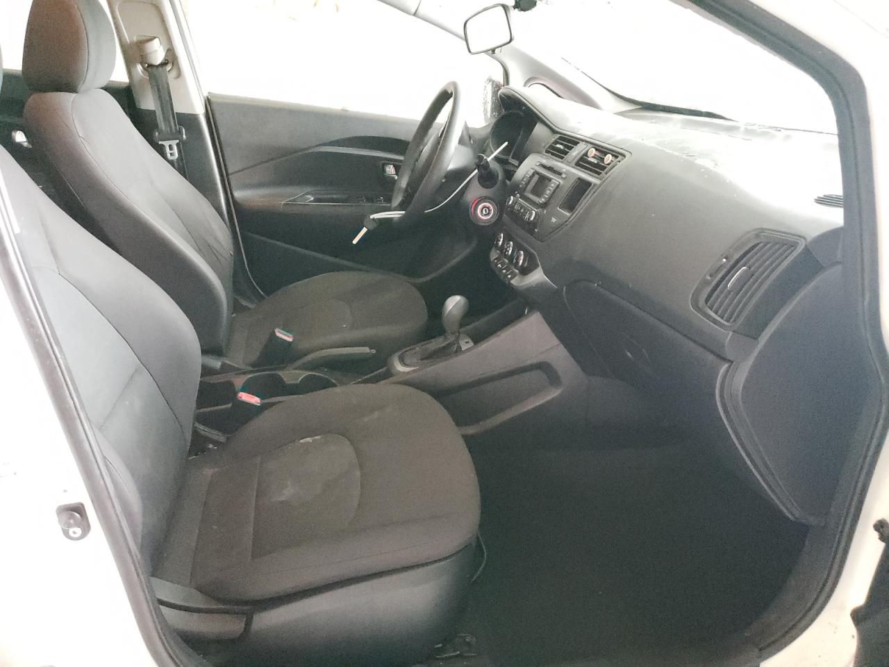 Photo 5 from auction – 2013 KIA RIO LX with VIN KNADM4A39D6296366