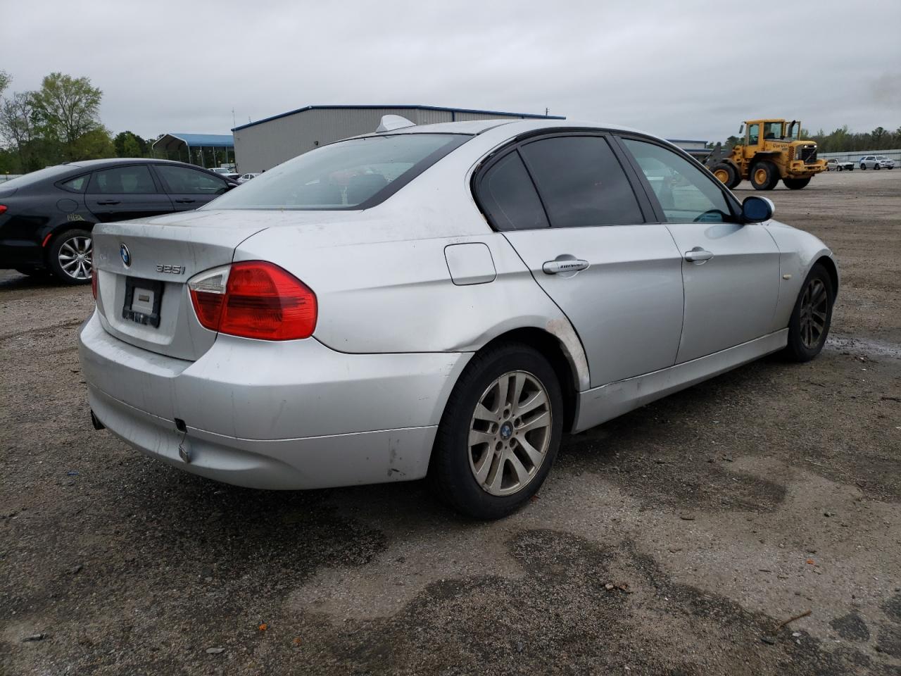 Photo 4 from auction – 2006 BMW 325 I with VIN WBAVB13526PT23590