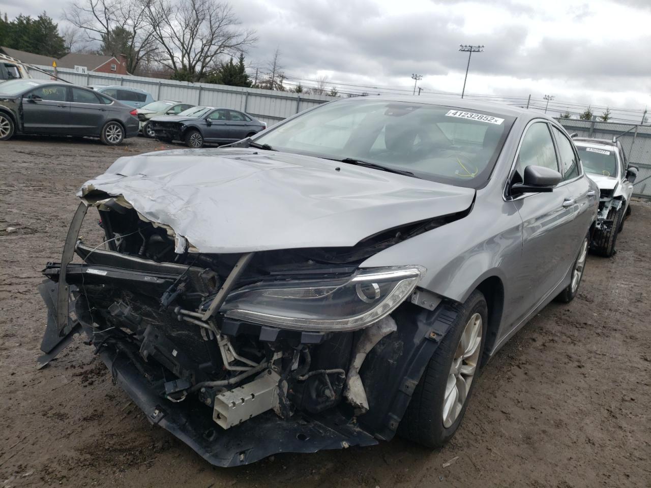 Photo 2 from auction – 2015 CHRYSLER 200 C with VIN 1C3CCCCG1FN582964