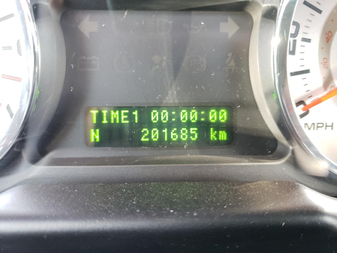 Photo 8 from auction – 2010 FORD EDGE LIMIT with VIN 2FMDK4KC8ABA04819