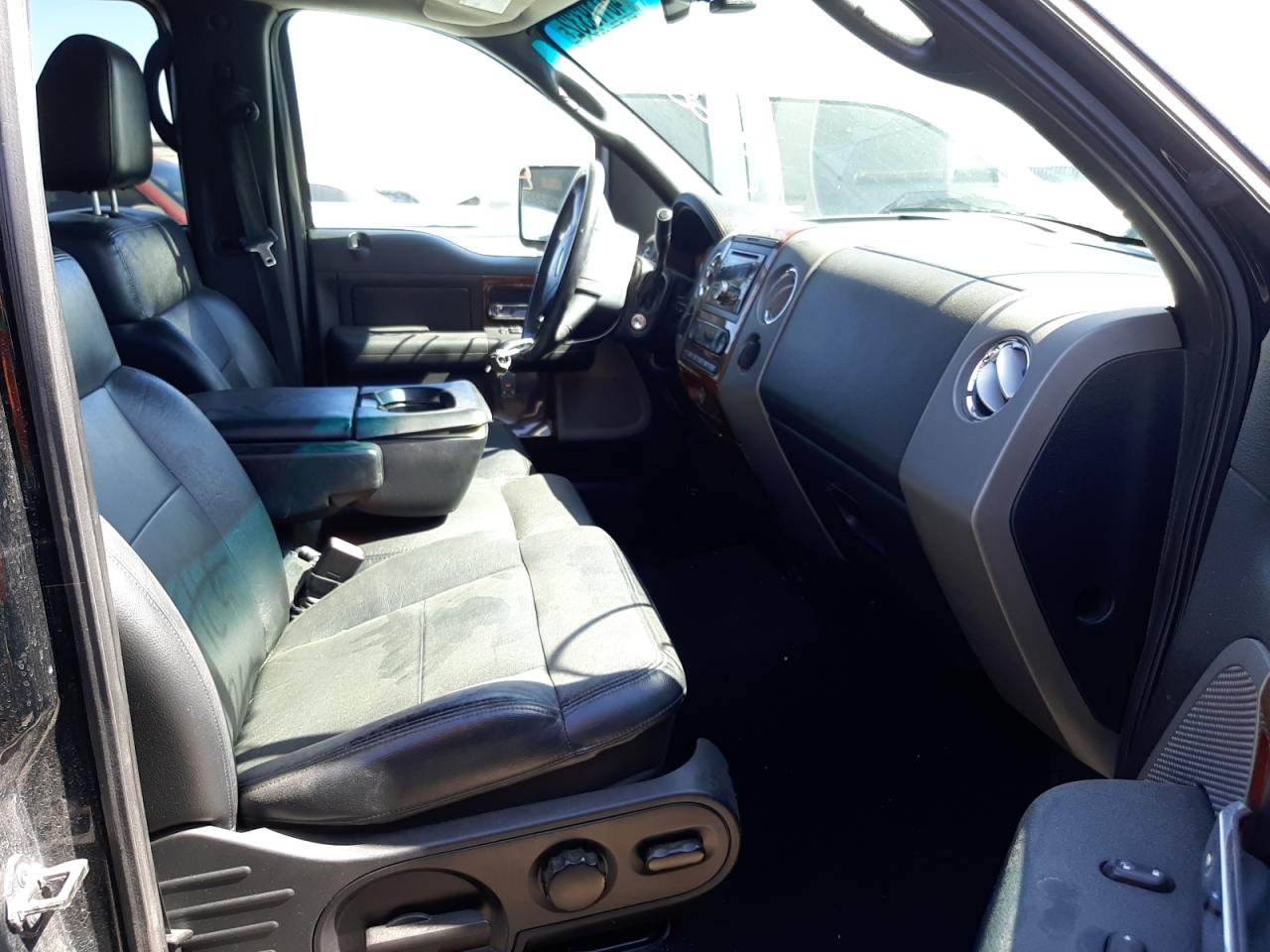 Photo 5 from auction – 2006 FORD F150 SUPER with VIN 1FTPW14546FB45430